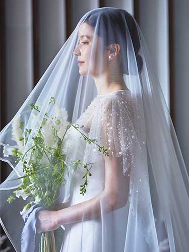 滋賀(近江八幡)の結婚式場 フレアージュダリアンスのドレス写真1